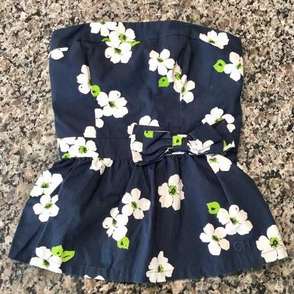 Gilly Hicks Tops - Gilly Hicks Sydney strapless peplum top